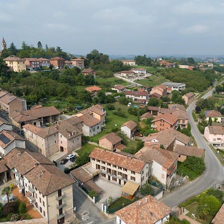 Byvigin Hotel Magliano Alfieri Bagian luar foto
