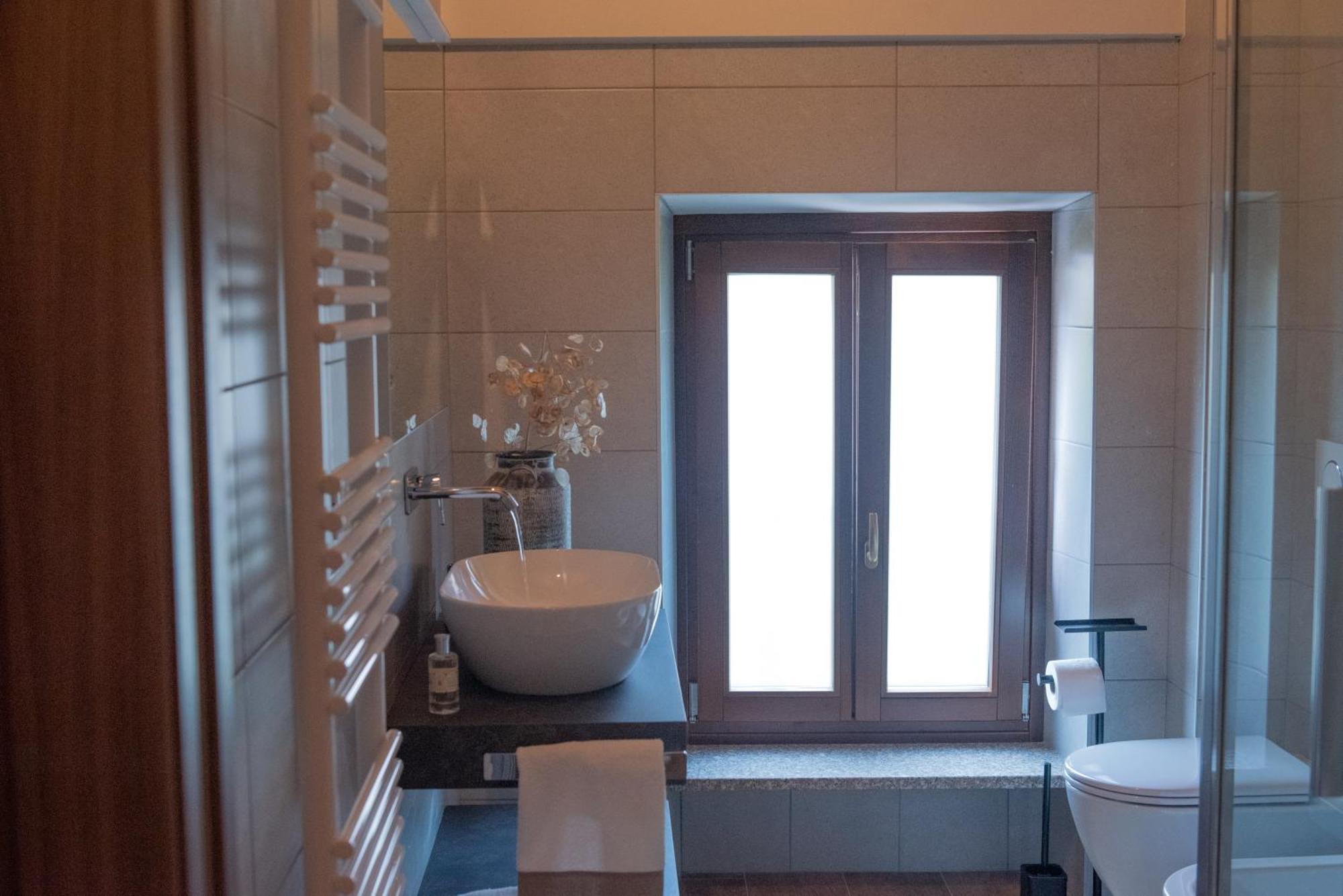 Byvigin Hotel Magliano Alfieri Bagian luar foto