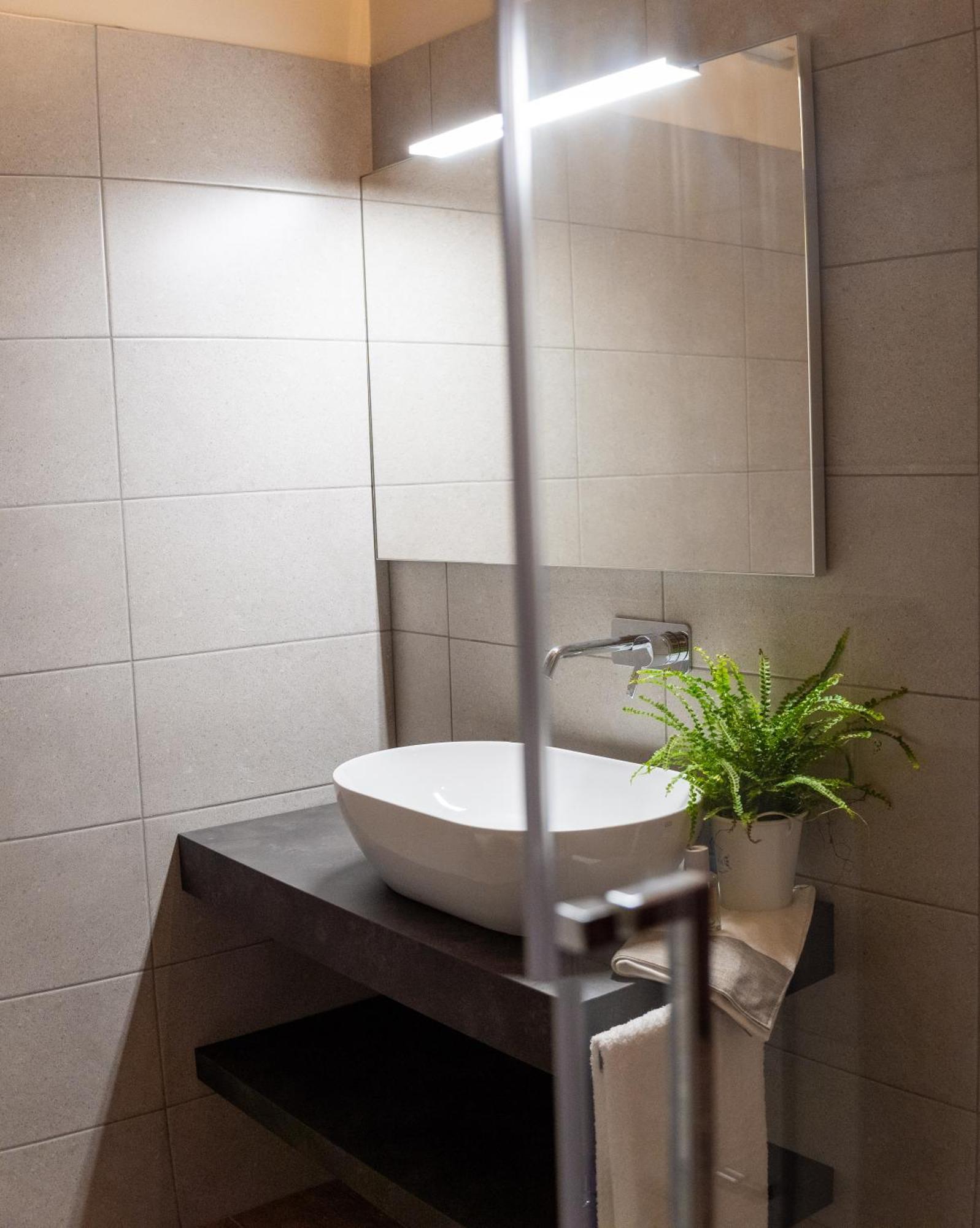 Byvigin Hotel Magliano Alfieri Bagian luar foto